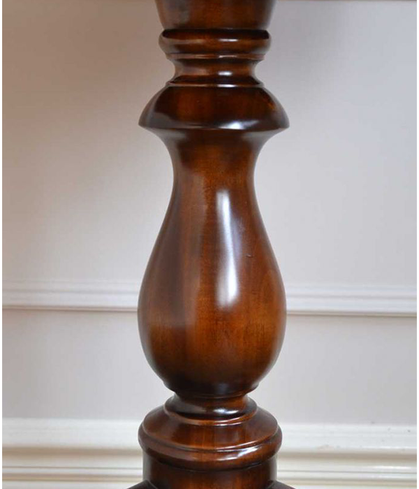 3本で支えるアンティーク家具の足「トライポッド」【公式】Handle