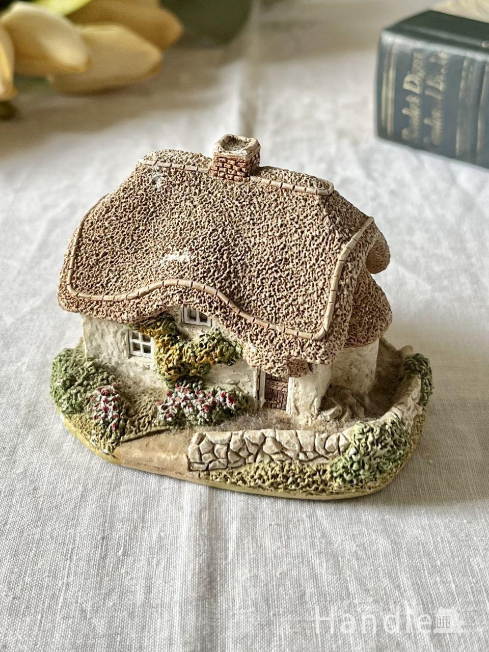 イギリスから届いた木製の子どもの靴型、アンティークのおしゃれな