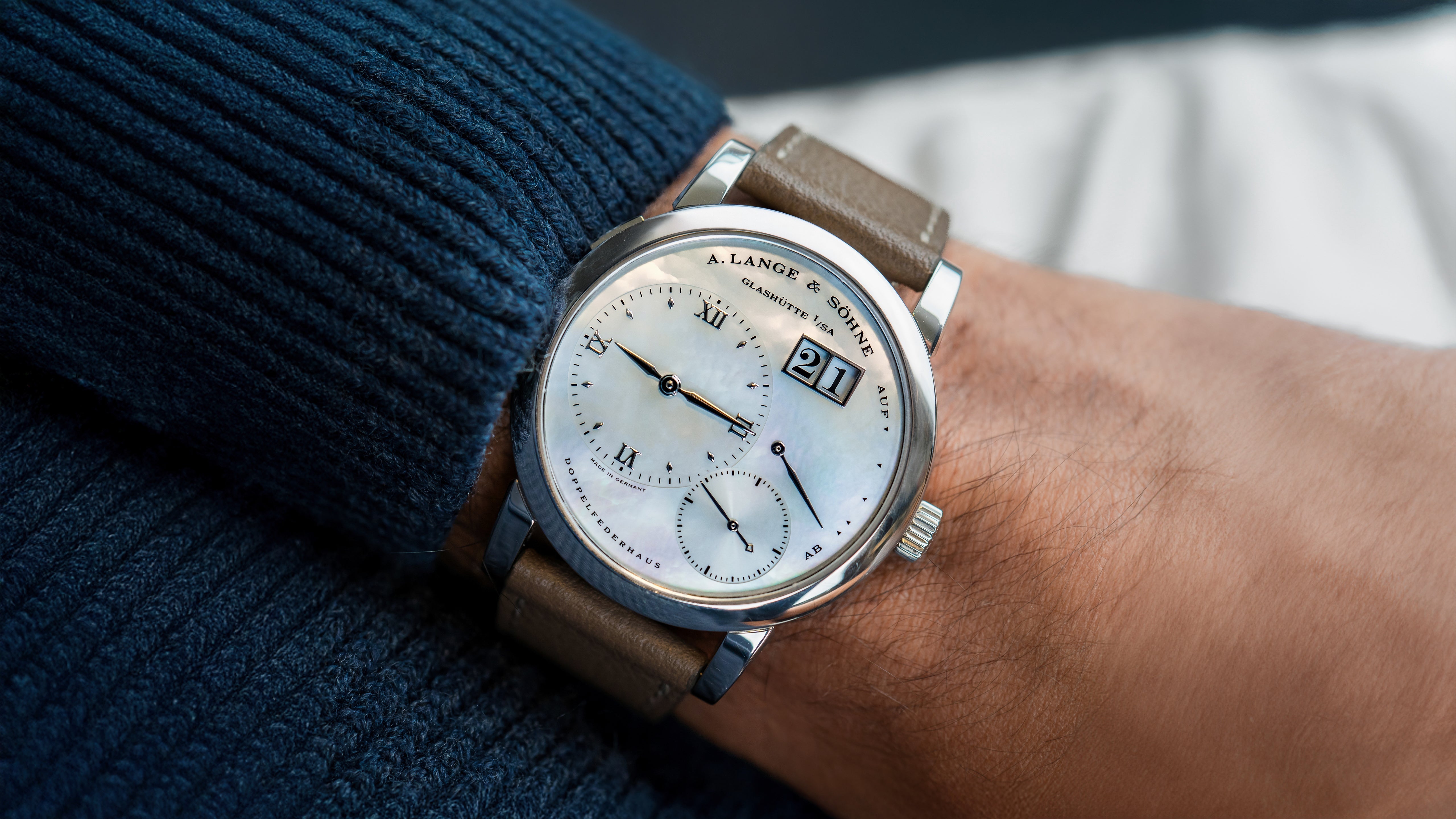 Soirée' Mother of Pearl Dial 110.029 A. Lange & Söhne Lange 1