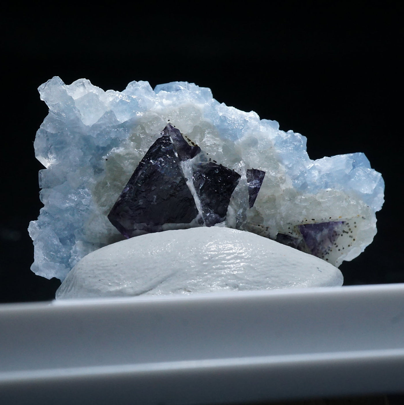 ナミビア産のセレスタイト・カルサイト・フローライト|ハッピーギフト