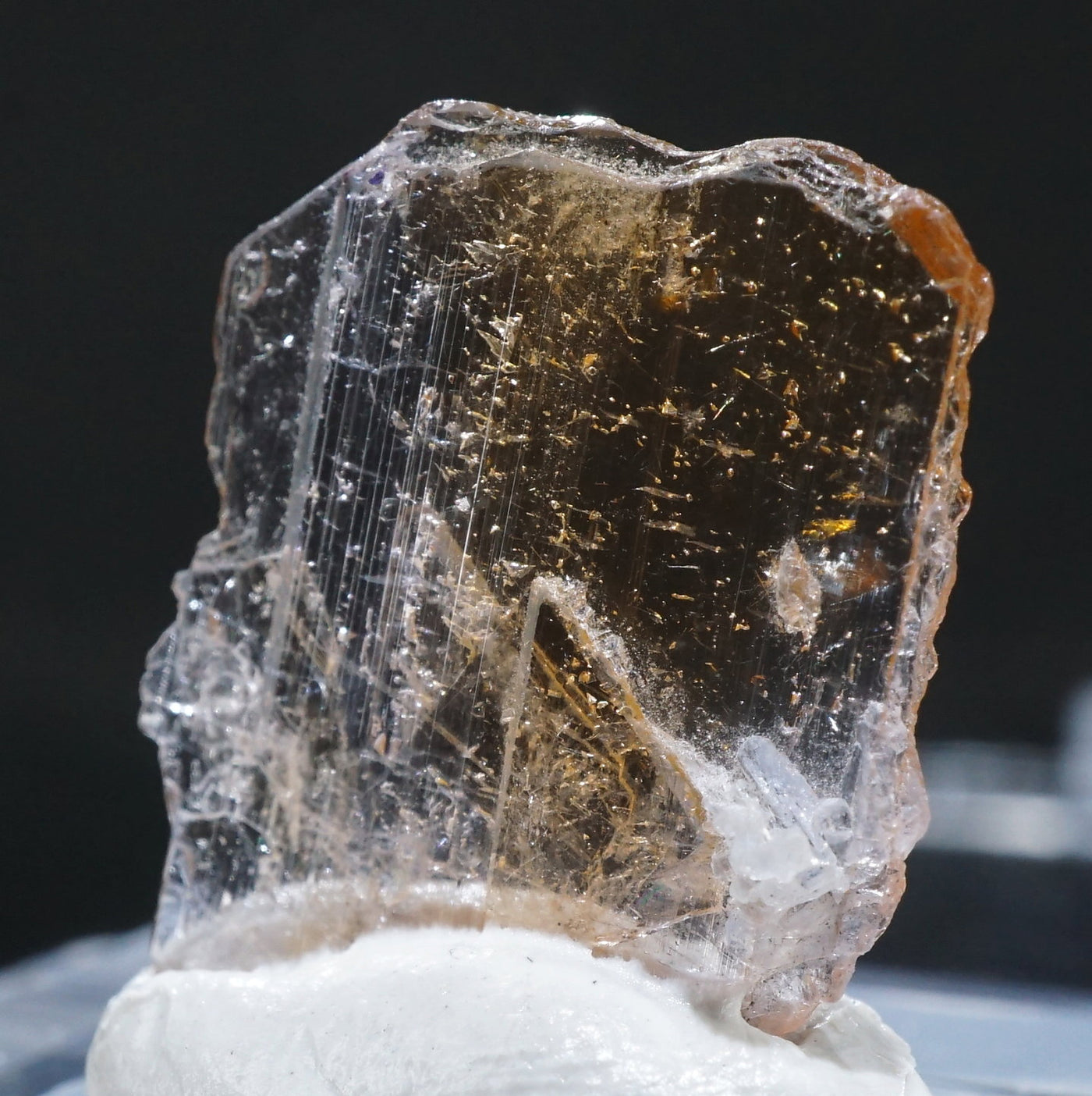 蛍光》タンザニア産 マグネシオアキシナイト – 天然石ハッピーギフト