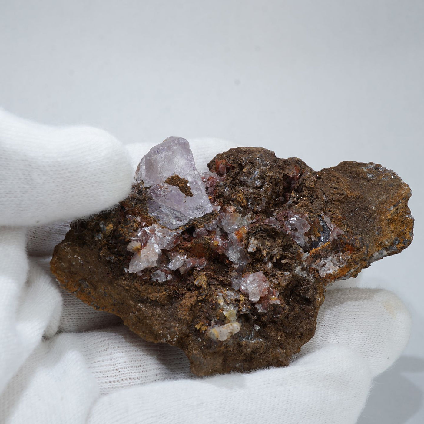 赤色に蛍光》メキシコ Ojuela Mine産 フローライト – 天然石ハッピーギフト