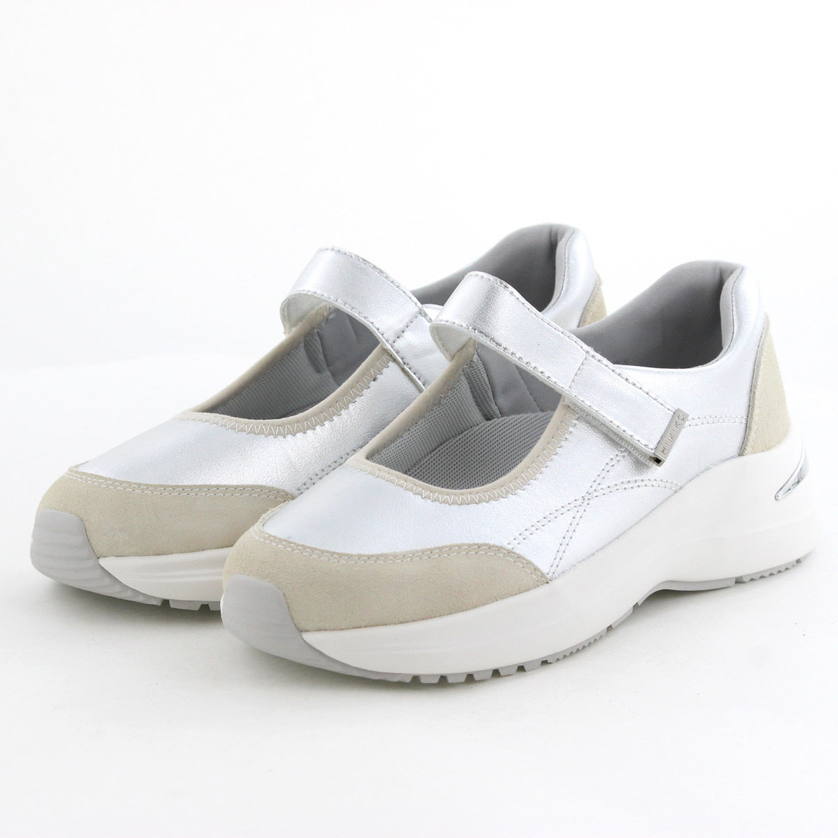 再値下げ】メリージェーンスニーカー/657301