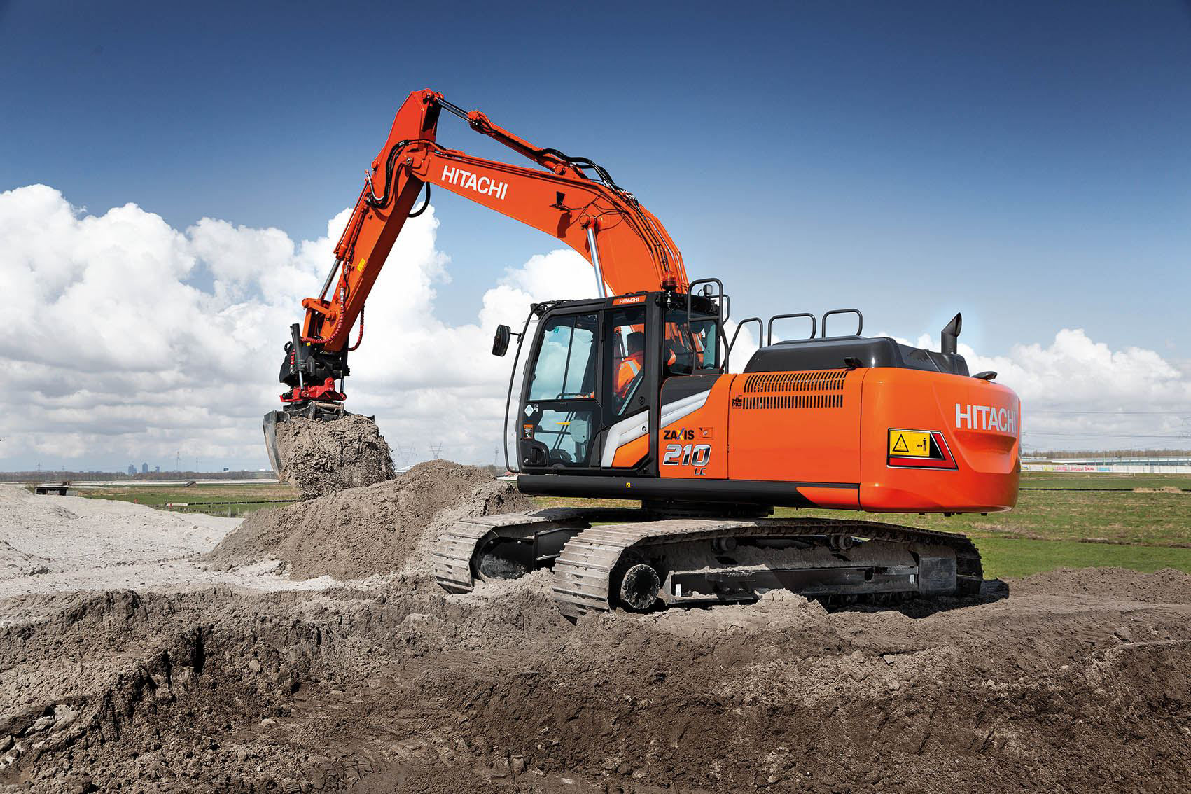 Boost your profits with the Hitachi ZX210-7 and ZX225US/USR-7