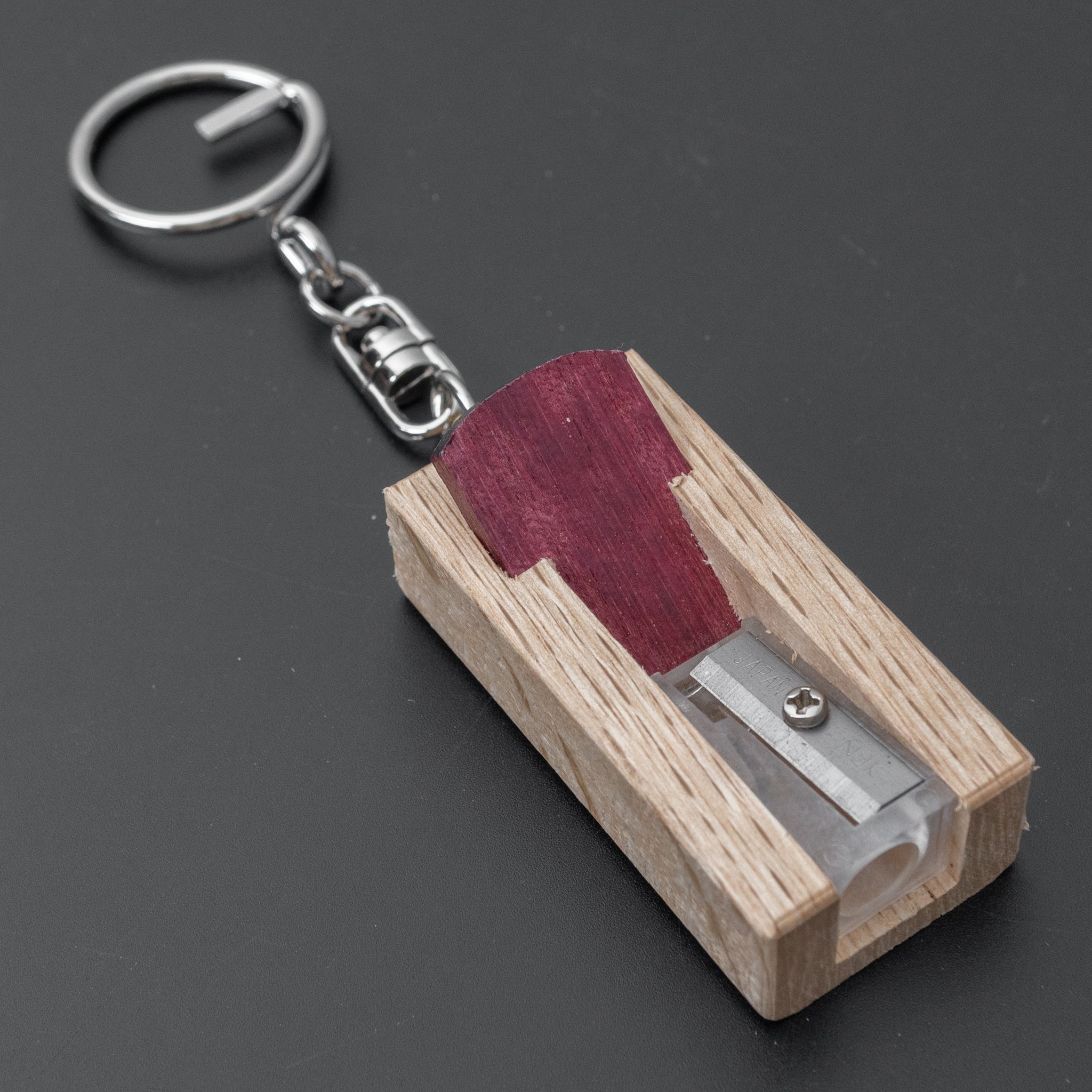 ひとひら 鉋型鉛筆削り器 キーホルダー付 – HITOHIRA