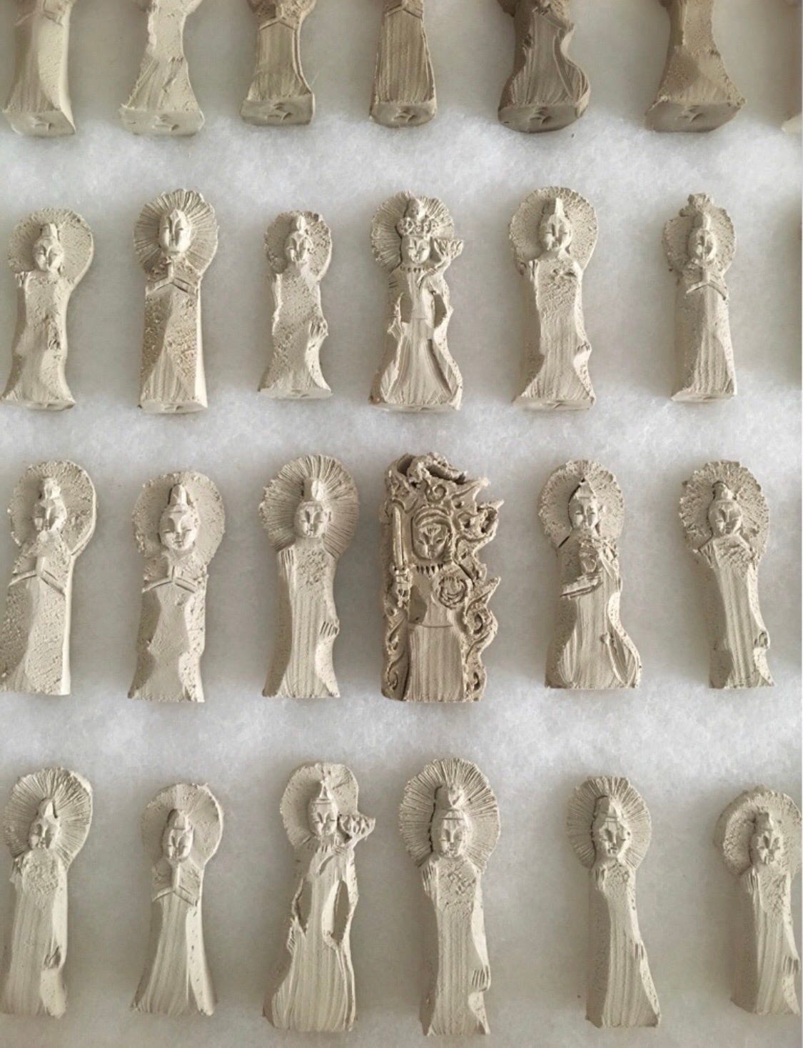 柔和な表情に癒される。二見光宇馬さんの陶仏の世界【京都の日常から