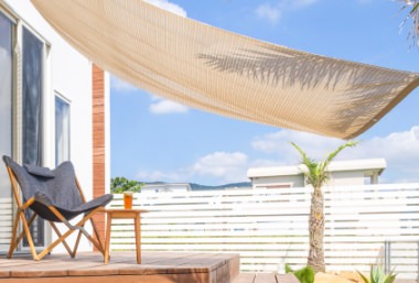 クールサマーオーニング 自立式 3000 モカ 【E】(モカ): ポーチ