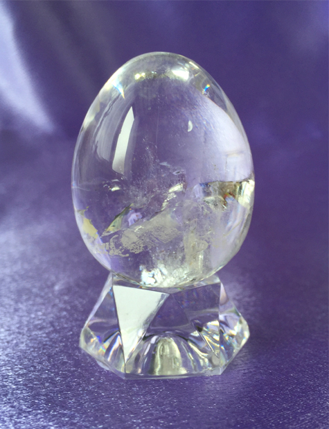 クリスタルエッグ（水晶の卵）