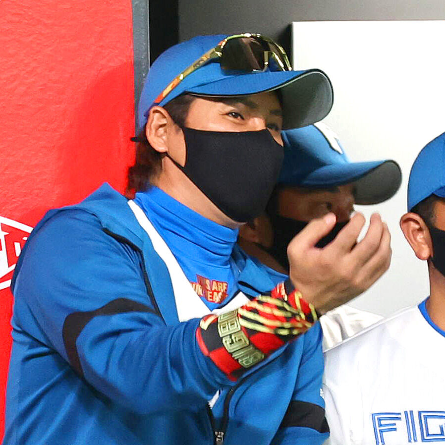 日本ハム】新庄ビッグボス、「BIGBOSSボブルヘッド」を100人