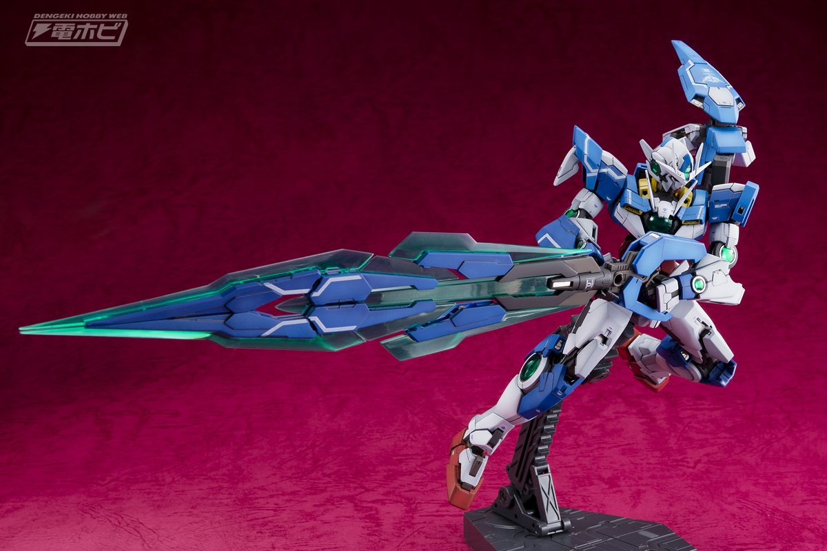 ガンプラ作例【RG 1/144 GNT-0000 ダブルオークアンタ】を人首猛が製作