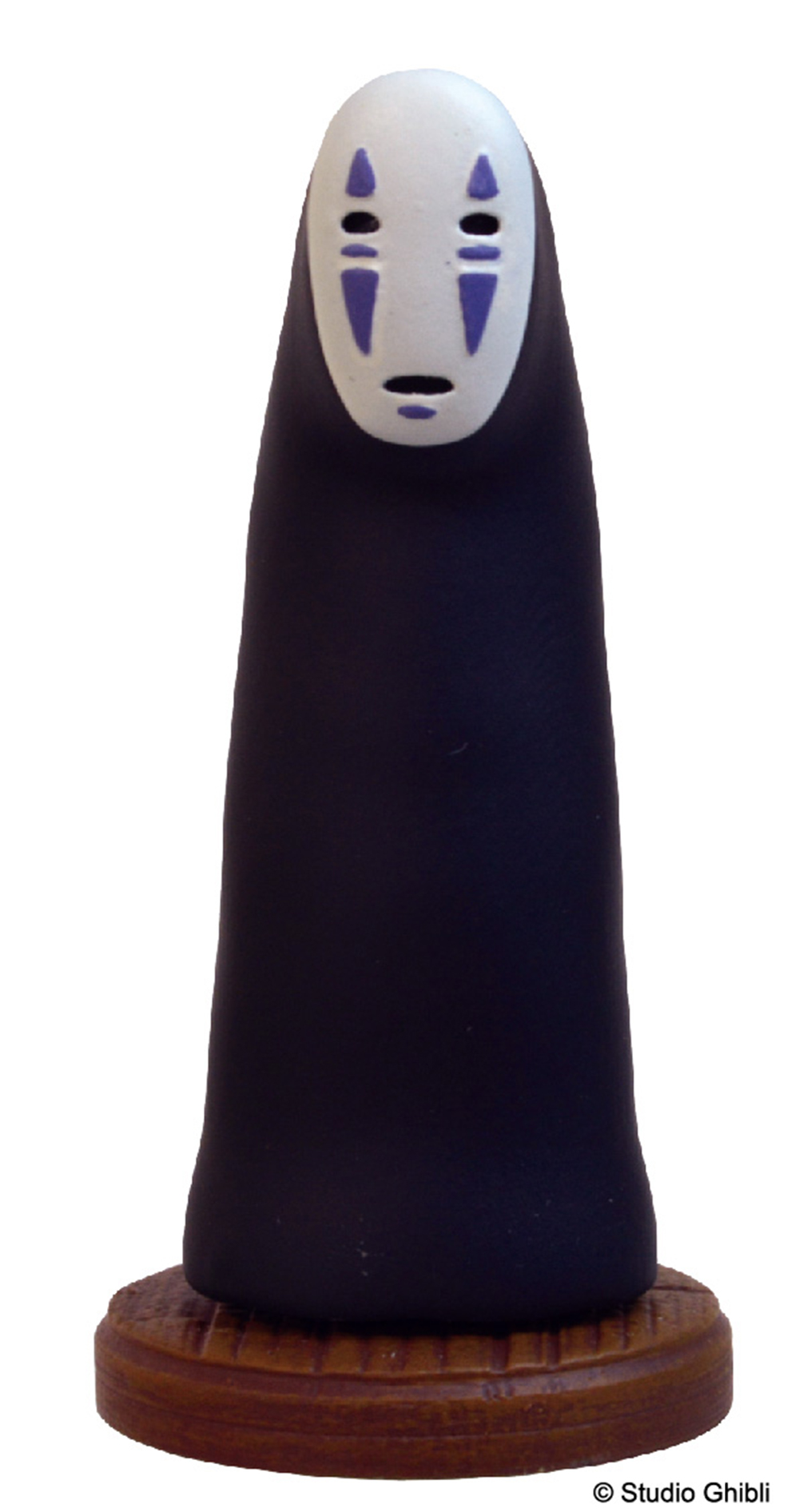 あの場面が思い浮かぶ！『千と千尋の神隠し』のカオナシが楽しいポーズ