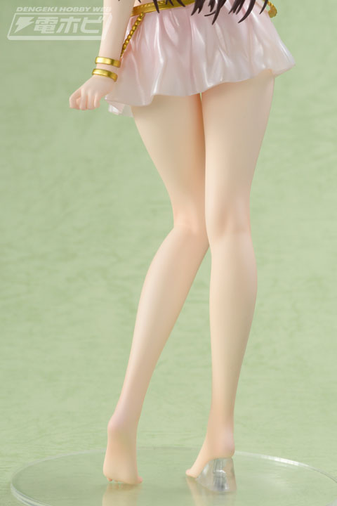 AMAKUNI『ToLOVEる-とらぶる-ダークネス』シリーズ第3弾に、ハレンチを