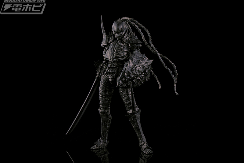 ABARA』黒奇居子化した姿の駆動電次、那由他が弐瓶勉氏監修のもと