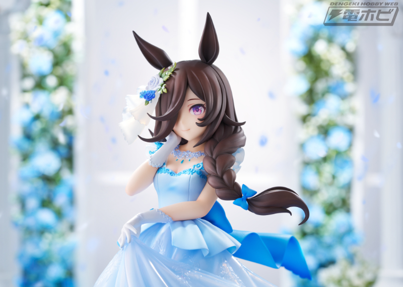 ウマ娘 プリティーダービー』より、ウェディングドレス姿のライス
