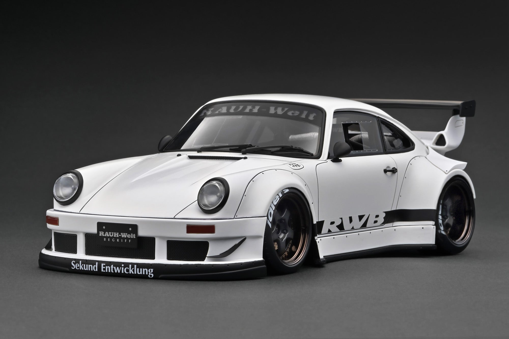 Ignition Model 1:18 RWB 930 Matte White IG3696 – Horizon Diecast