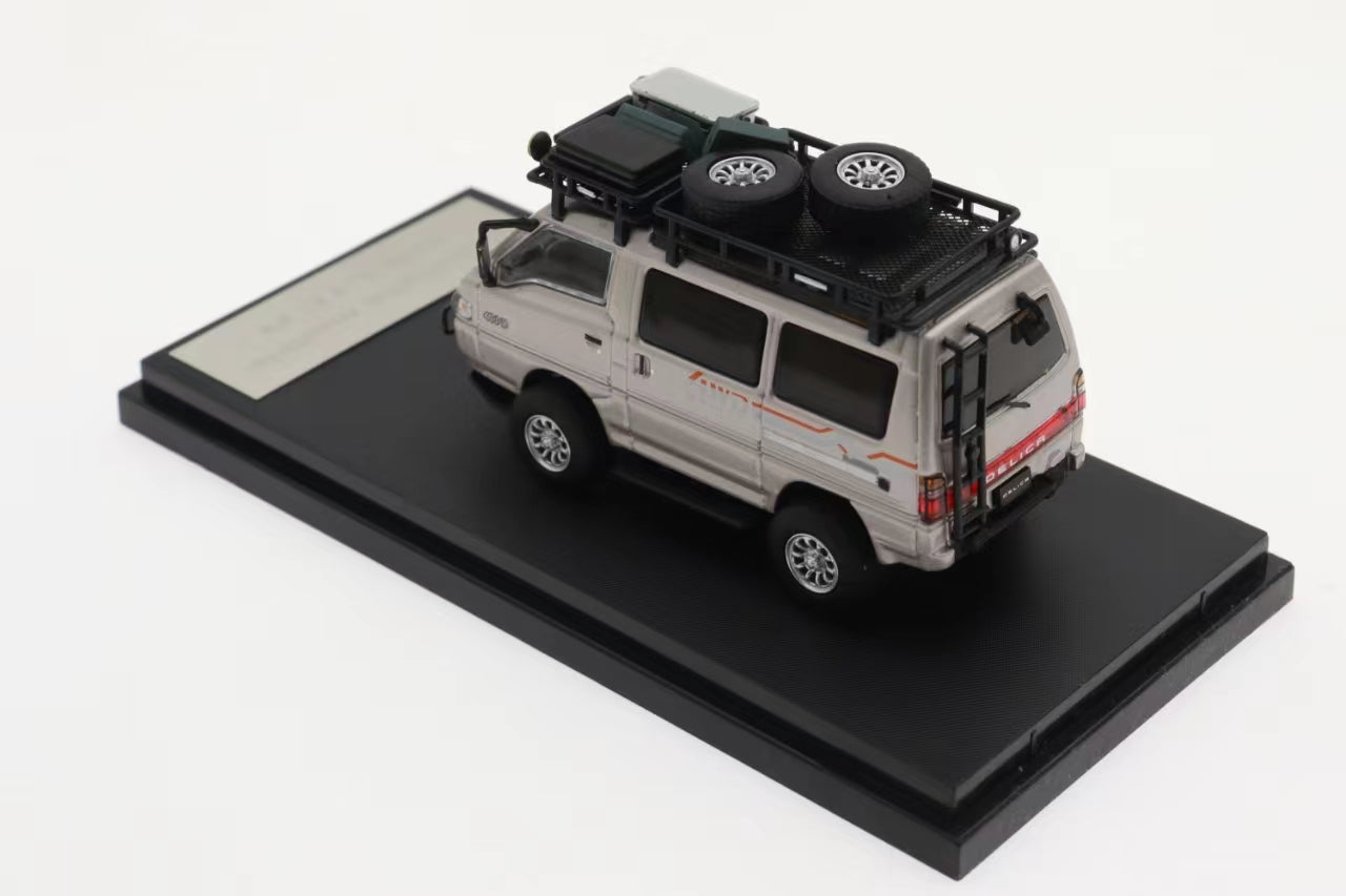 Autobots Models 1:64 Mitsubishi Delica Off-Road Version (5 Colors