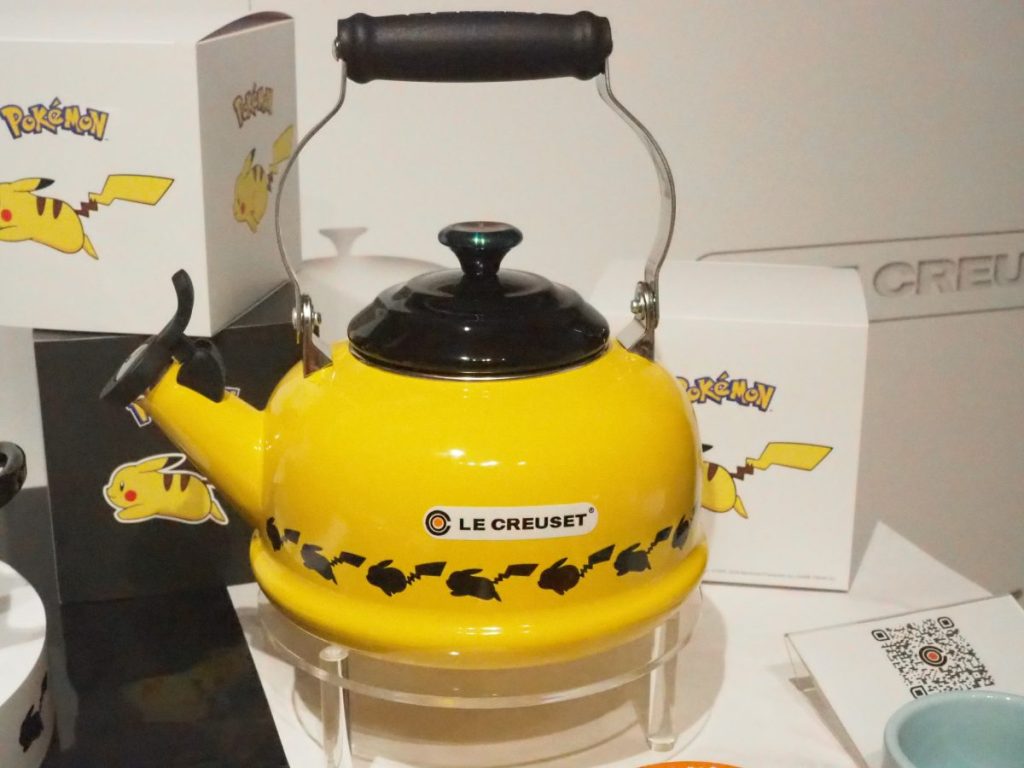 7/17発売開始】ポケモンコラボのル・クルーゼが発売前から話題で