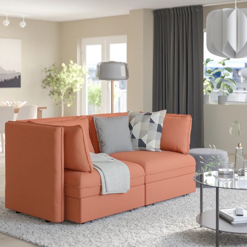 イケアのソファベッドおすすめ5選！ 人気の「FRIHETEN」や模様替え