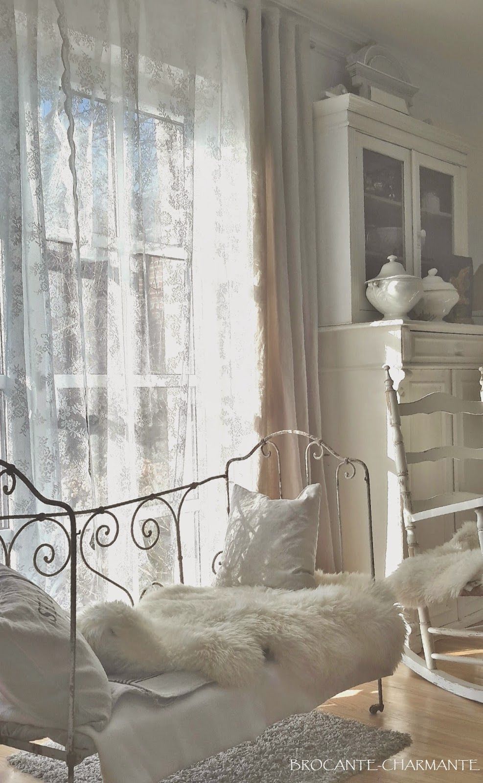 Shabby chic」のアイデア 270 件 | シャビーシック インテリア