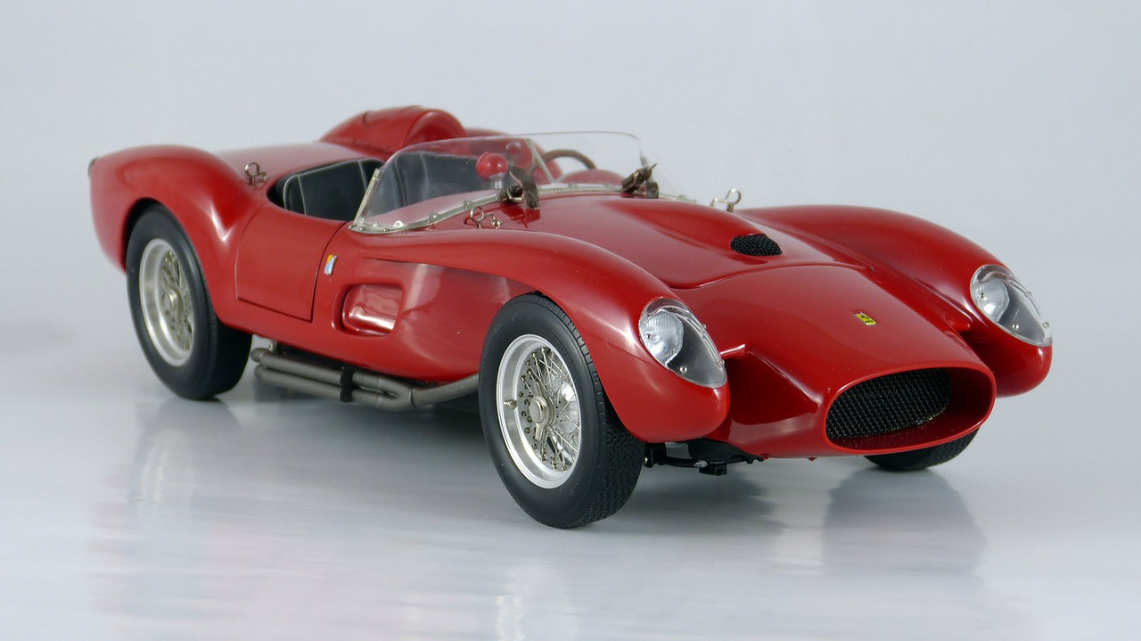 1:18 CMC Ferrari 250 Testa Rossa 1958 