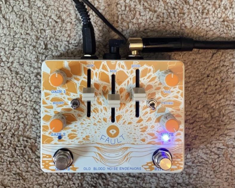 NPD Old Blood Noise Endeavors Fault v2 : r/guitarpedals