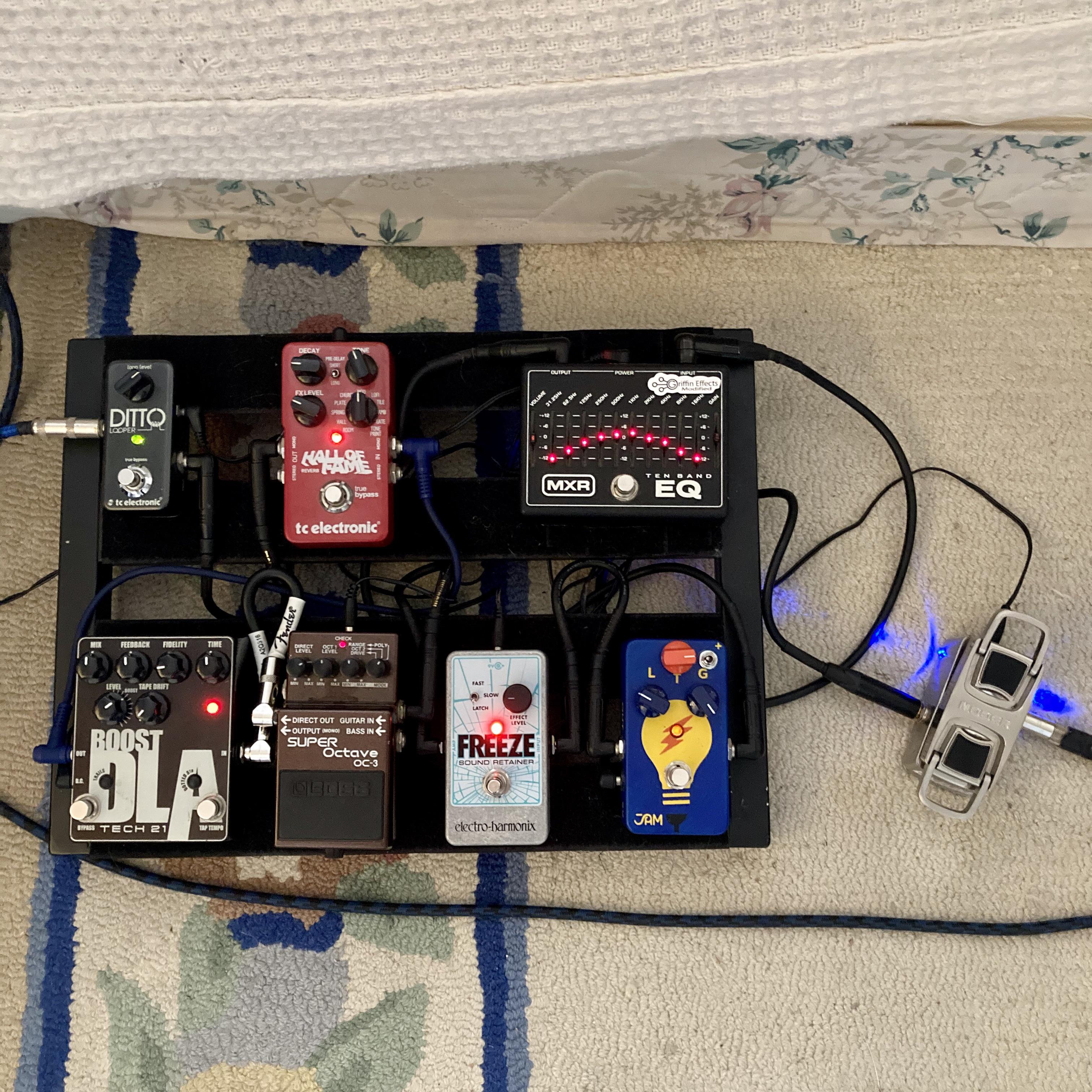 Loving my recent pedal additions: Tube Dreamer by Jam, EHX Freeze