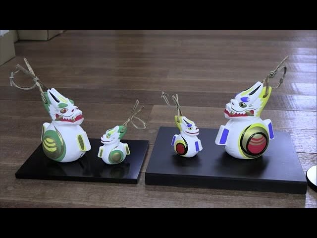 来年の干支“辰”の「土鈴」作り最盛期 1つ1つ筆で表情や模様描く【佐賀