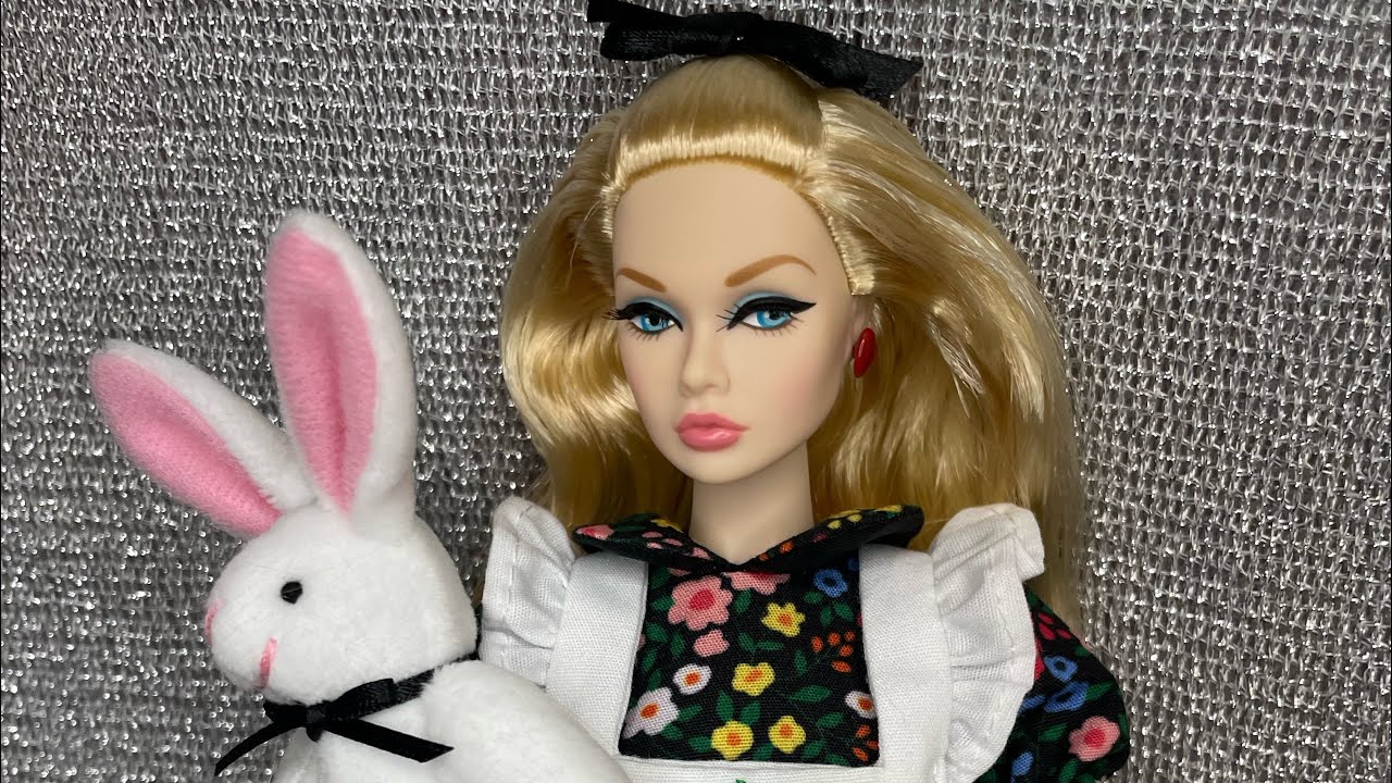 Integrity Toys: So Curious Poppy Parker unboxing - YouTube