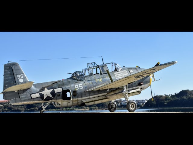 TBF-1C Avenger 1/32 Trumpeter kit - YouTube