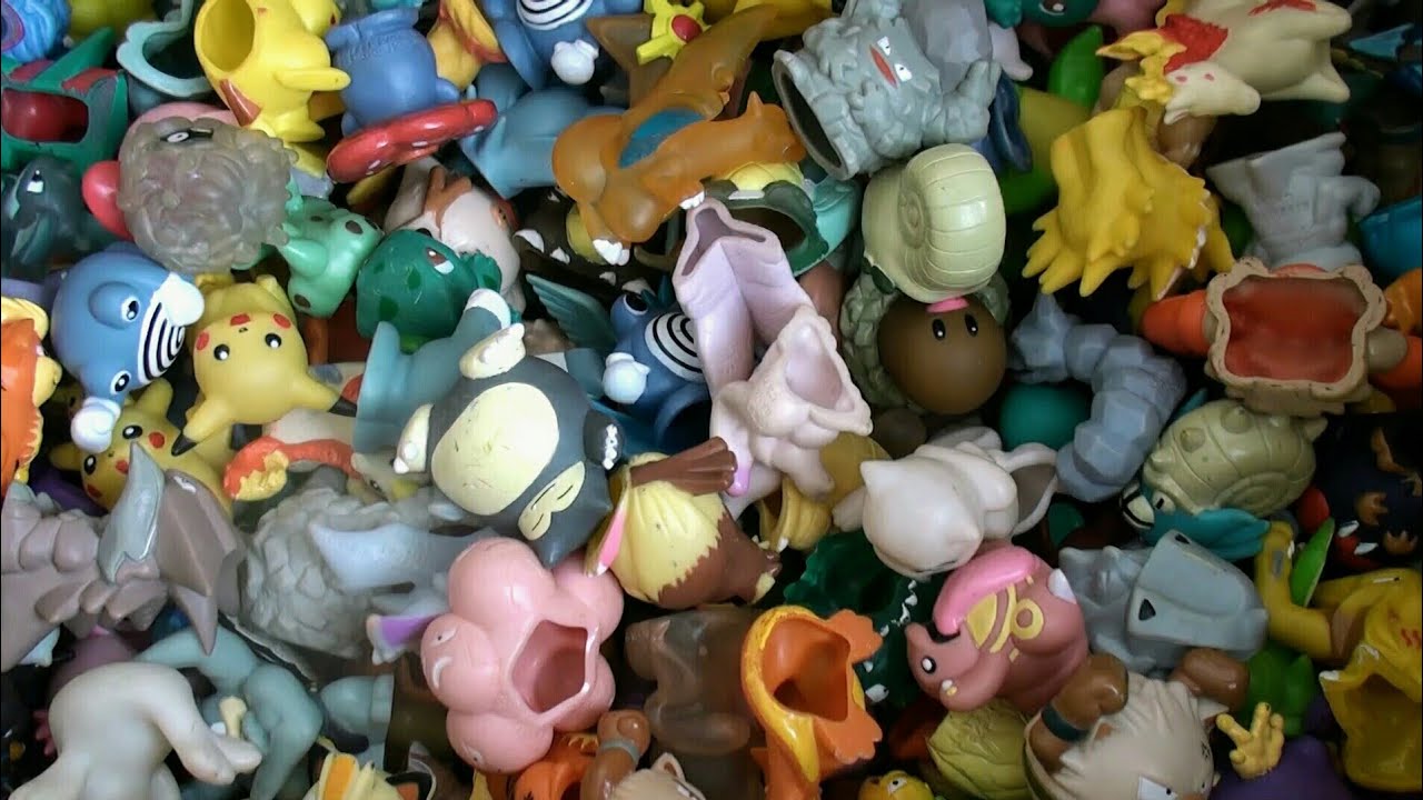 大量のポケモンキッズを我が子にプレゼント！【指人形】初期と復刻版の