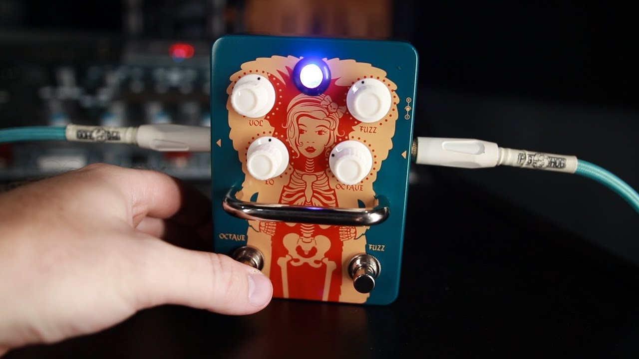 ORANGE AMPS Fur Coat Fuzz Pedal | GEAR GODS - YouTube