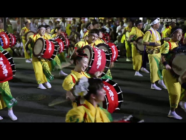 太鼓鳴らして練り歩く「盛岡さんさ踊り」 - YouTube