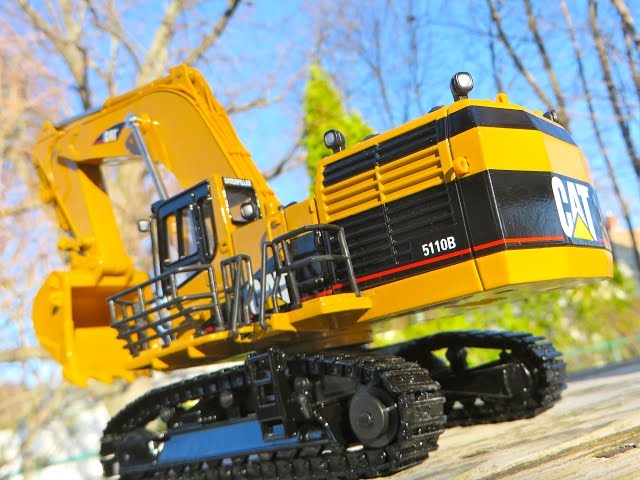 Norscot 1:50 Caterpillar 5110B Review - YouTube