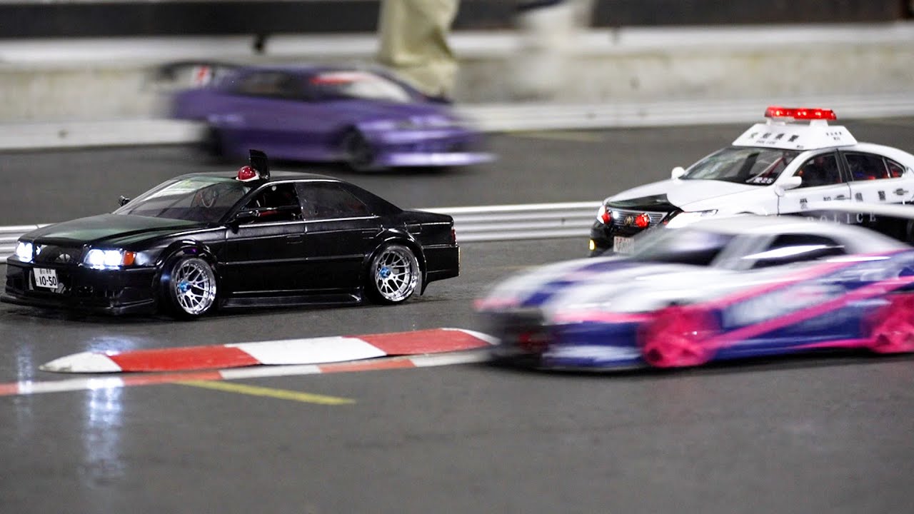 Masked police car chases police car - YouTube