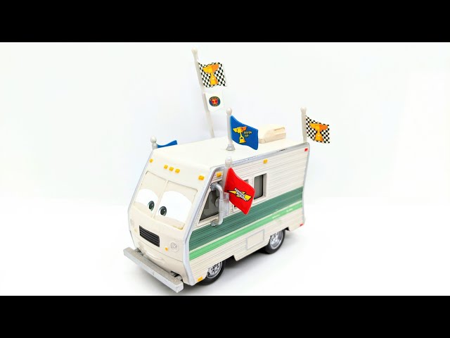 Mattel Disney Pixar Cars Diecast Doug RM 2015 Piston Cup 16/18