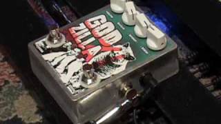 Devi Ever Godzilla fuzz guitar effects pedal demo with Strat - YouTube