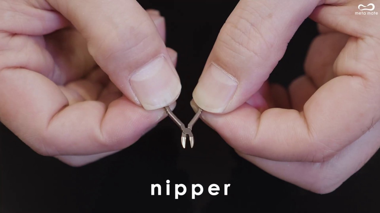 全て本物のように動く11種類のミニチュア工具 が入った「MINIATURE