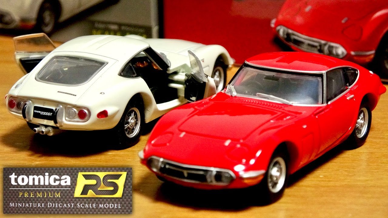 Tomica Premium RS Toyota 2000GT Red & White, a slightly more
