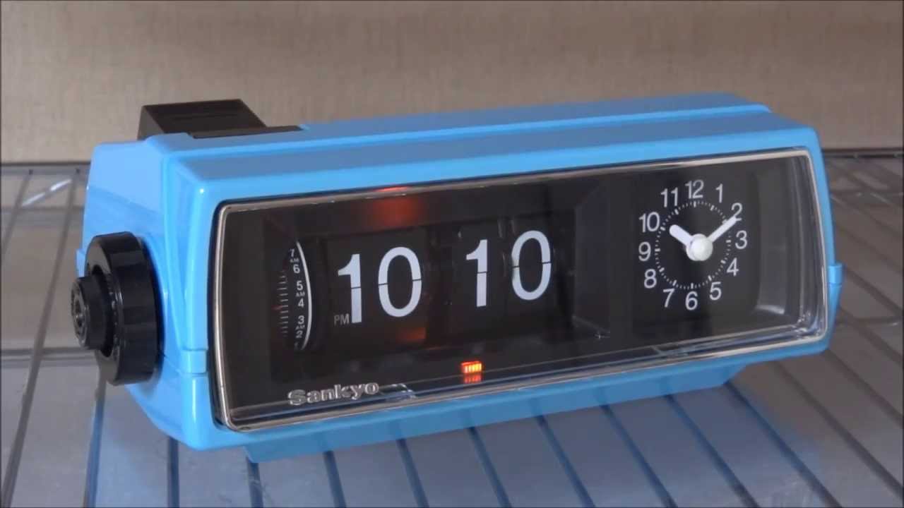 Sankyo アナログ時計付きパタパタ時計1981 Flip Clock LT-106 - YouTube