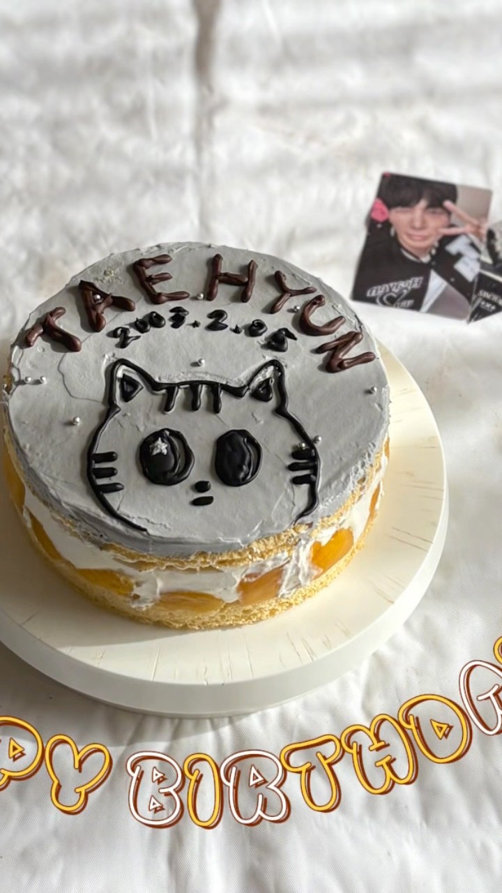 TOMORROW X TOGETHER〜ダゴニャンセンイルケーキ〜 - YouTube