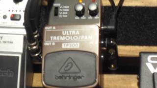 Behringer TP300 Ultra Tremolo/ Pan ((STEREO)) - YouTube