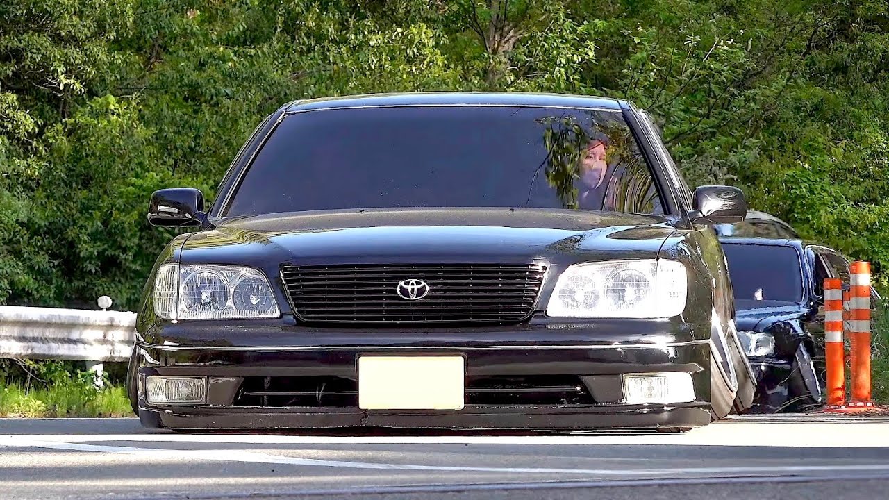 車高短興業セルシオ登場【搬出①】D'Artist 2024 - YouTube