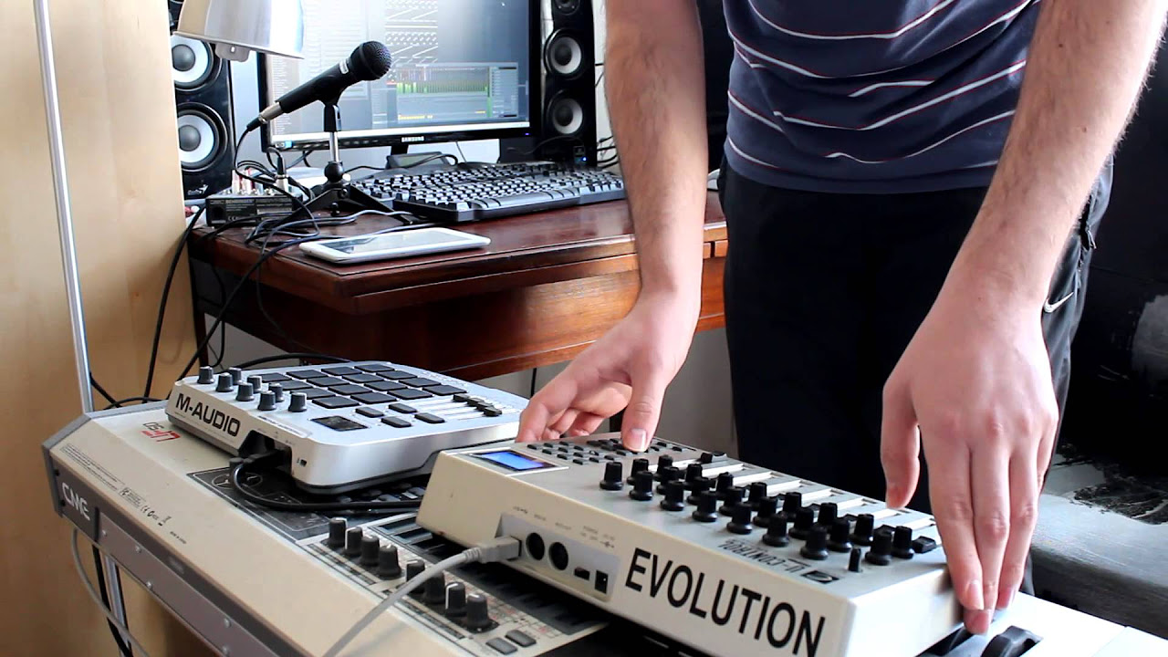 Improvised Glitchfest (w/ UC-33e, Trigger Finger and FL Studio