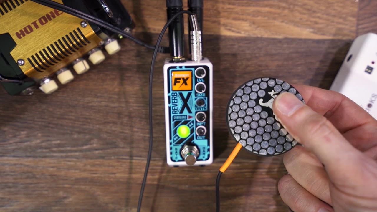 Rainger FX Reverb X (NAMM 2018 Pedal Demo Marathon) - YouTube