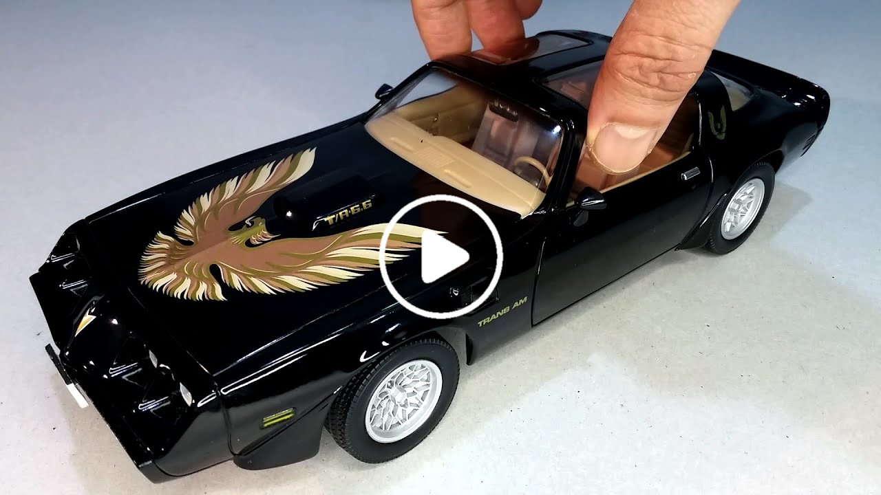 1/18 Pontiac Firebird Trans Am 1979 - Road Signature - Kill Bill