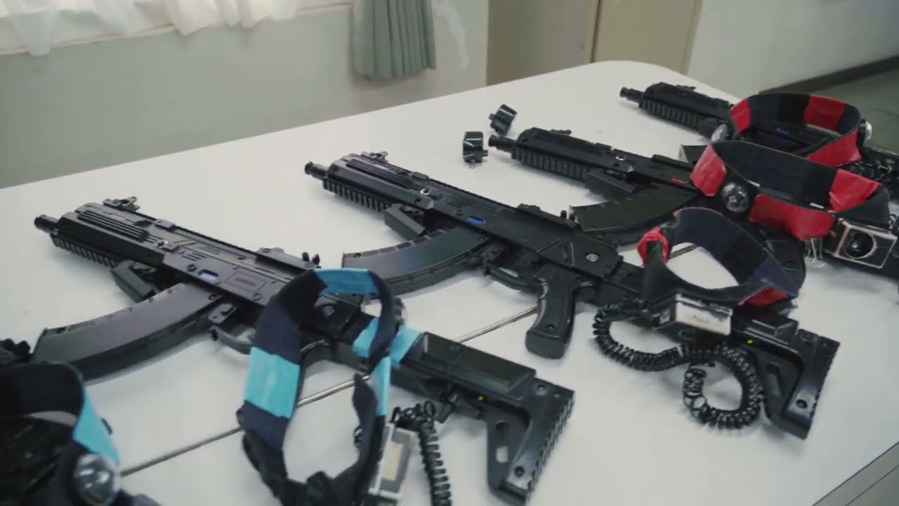 レーザー銃対戦チームワーク向上研修「シューティングバトル」 - YouTube