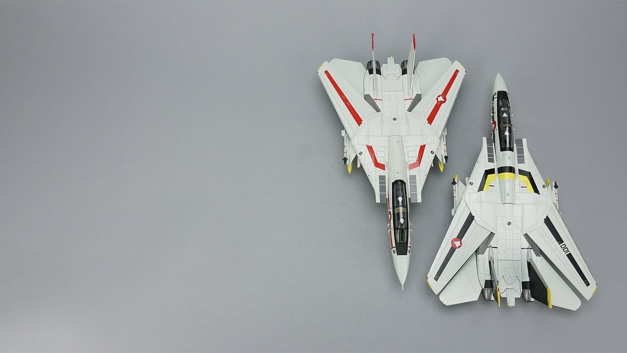 Calibre Wings Robotech 1/72 F-14 Tomcat Die-cast Model Review