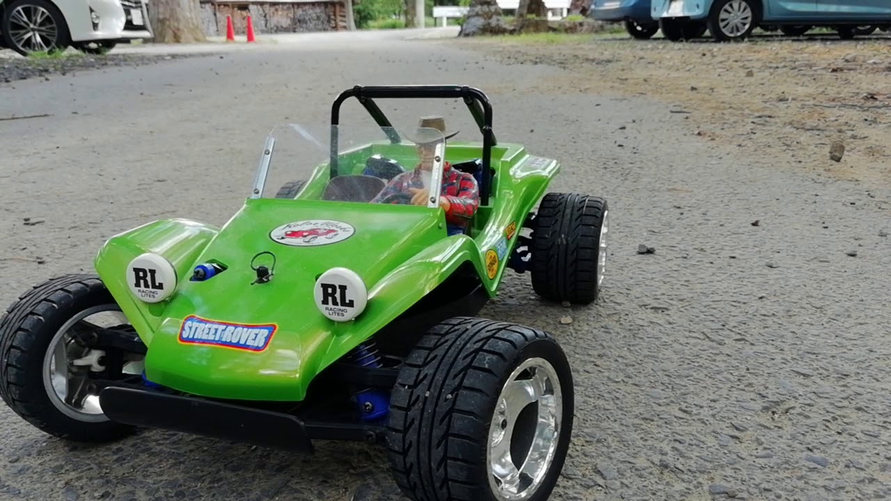 高原のキャンプ場でストリートバギーをゆるりドライブ【ラジコン