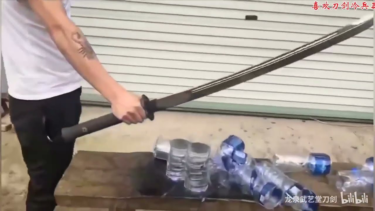 清刀雁翎刀戚家刀牛尾刀绣春刀，性能劈砍测试！ - YouTube