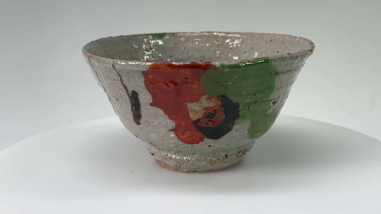 河井寛次郎三色碗 - YouTube